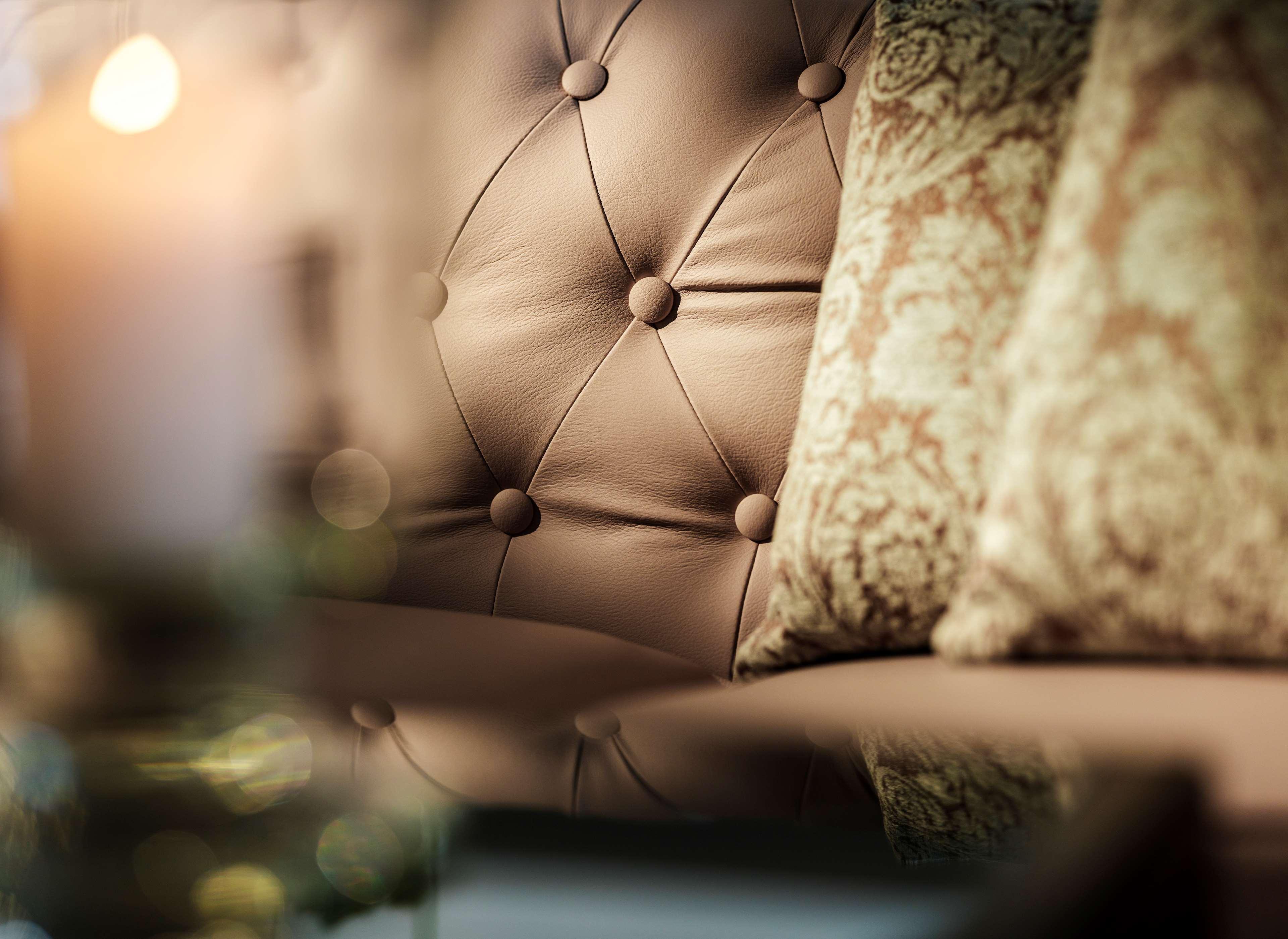 Parkhotel Bremen - Ein Mitglied Der Hommage Luxury Hotels Collection Ngoại thất bức ảnh A leather chair
