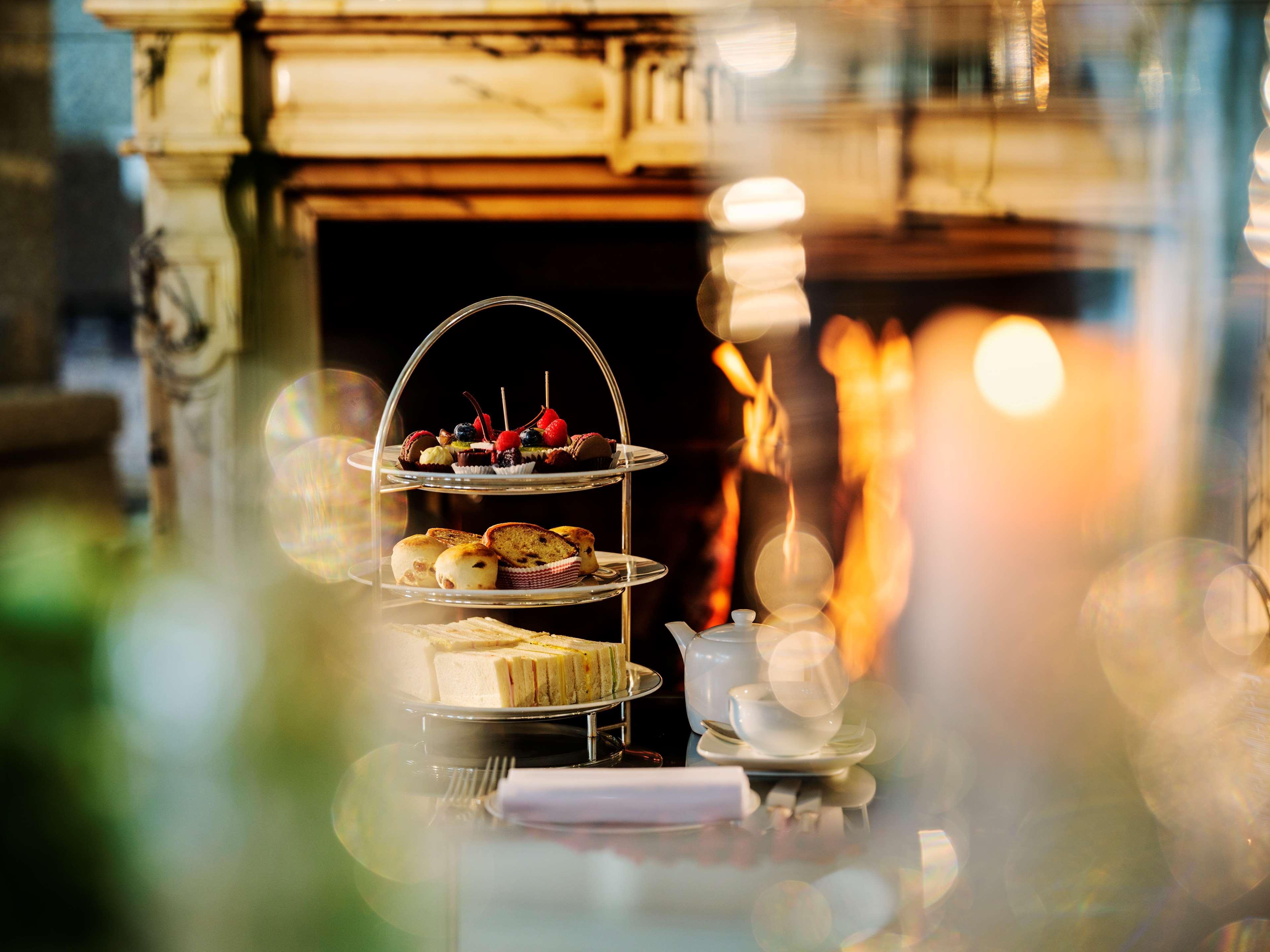 Parkhotel Bremen - Ein Mitglied Der Hommage Luxury Hotels Collection Ngoại thất bức ảnh Afternoon tea at the National Café