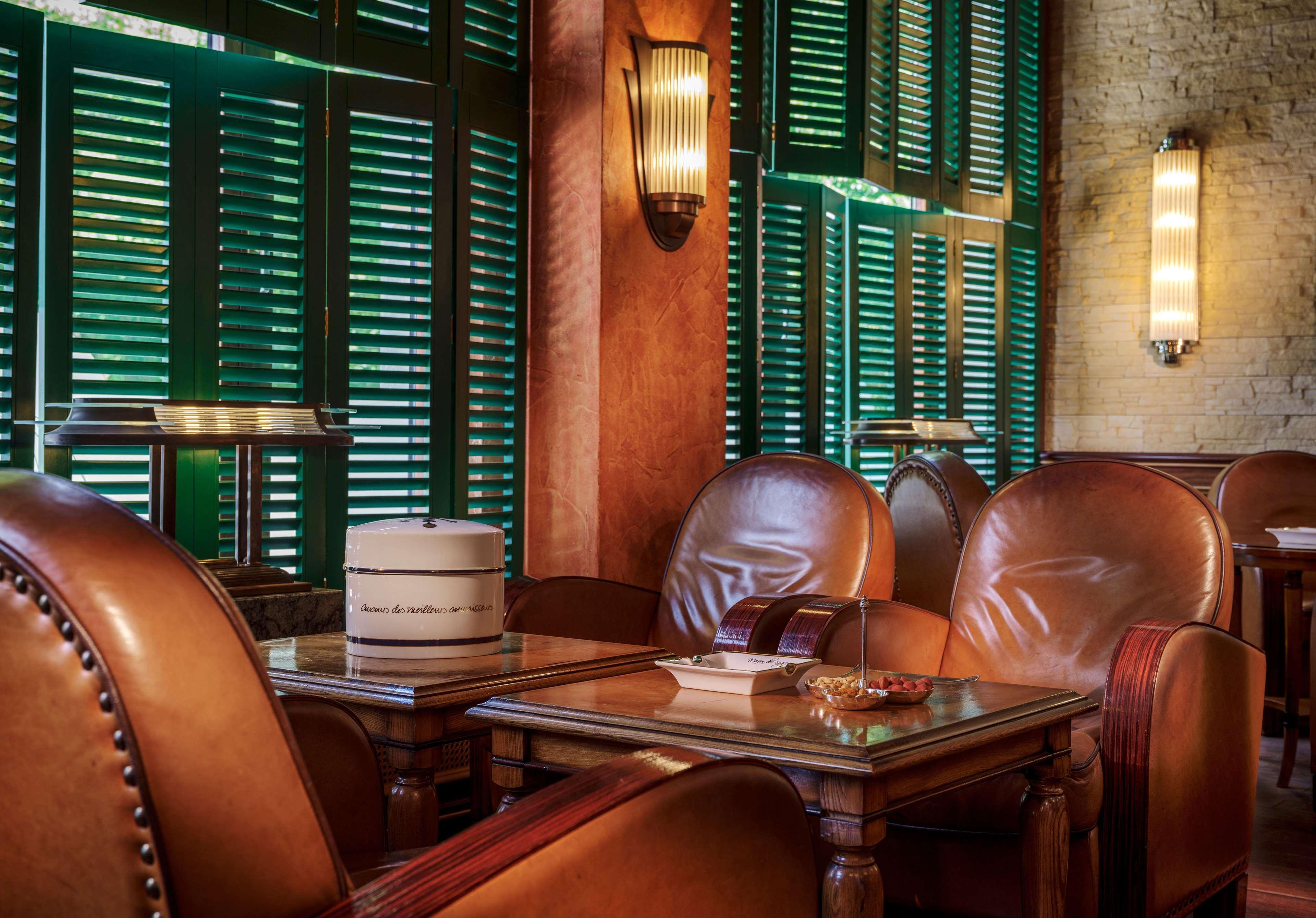 Parkhotel Bremen - Ein Mitglied Der Hommage Luxury Hotels Collection Ngoại thất bức ảnh Interior of the bar